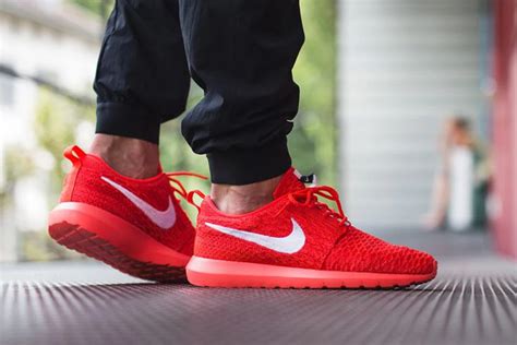 nike roshe run flyknit damen weiß|nike roshe flyknit clearance.